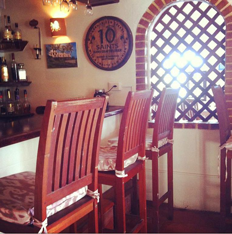 Round House Hotel Bathsheba Bagian luar foto