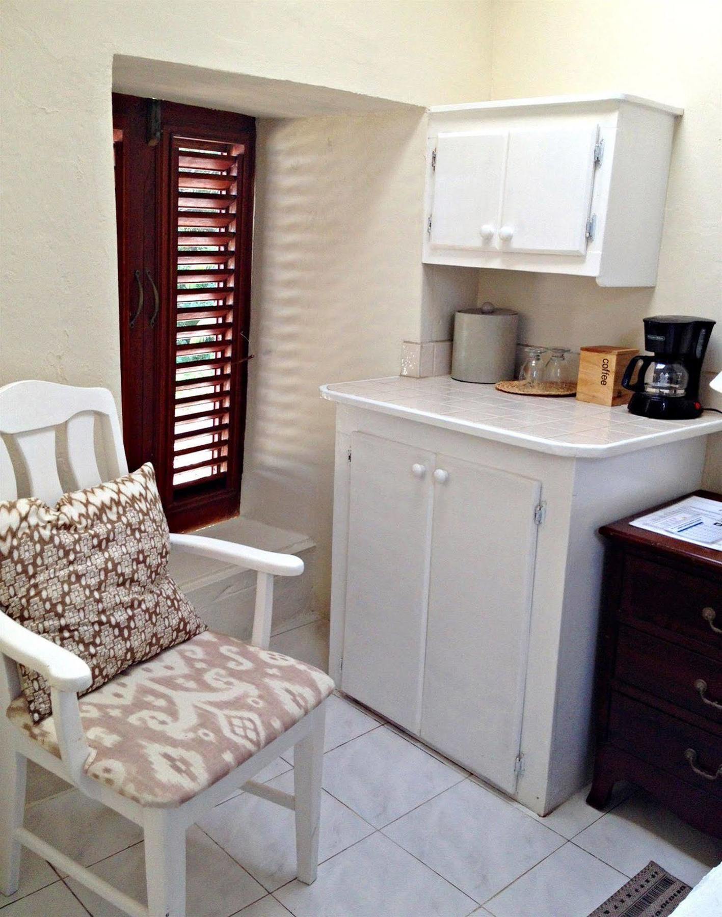 Round House Hotel Bathsheba Bagian luar foto