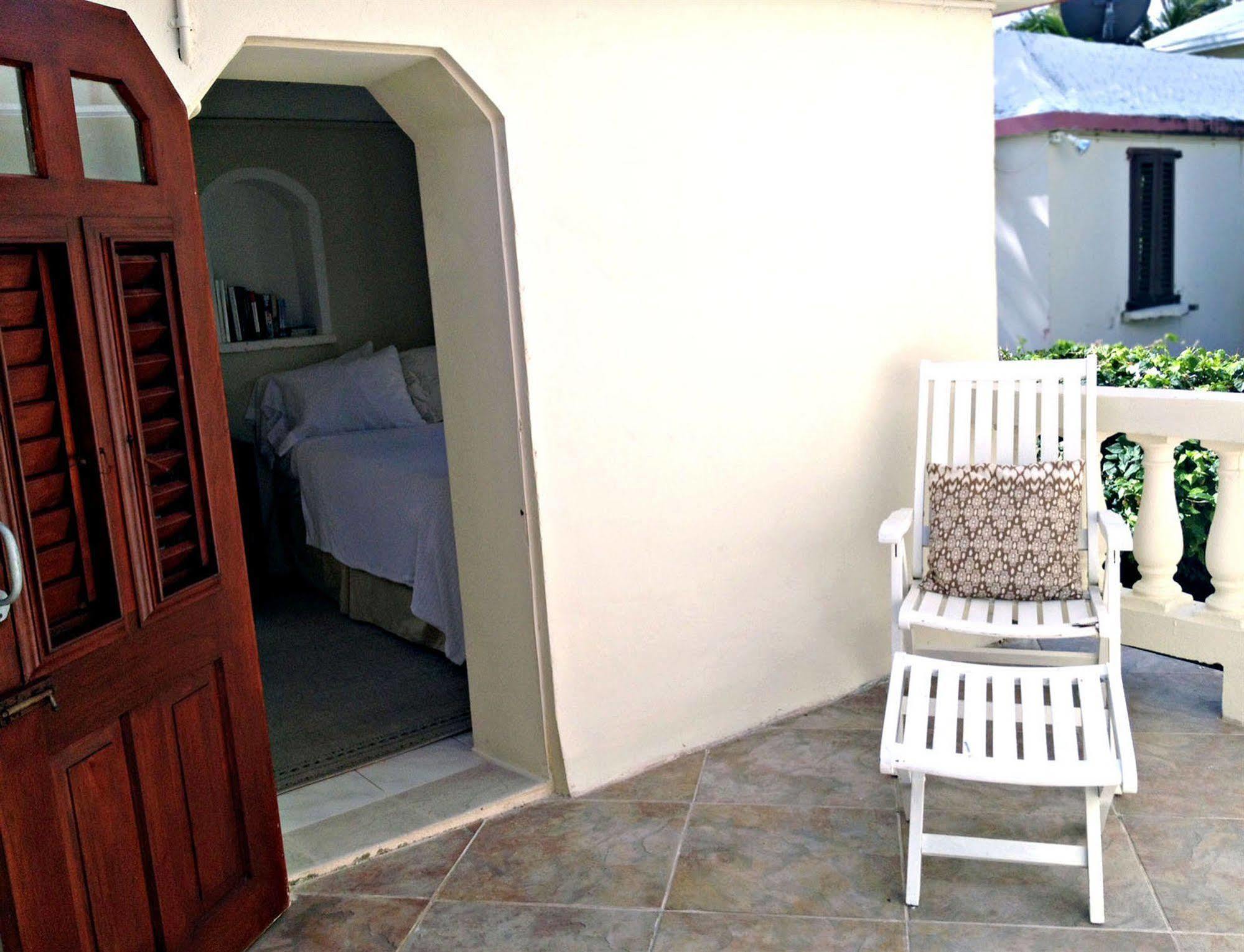 Round House Hotel Bathsheba Bagian luar foto